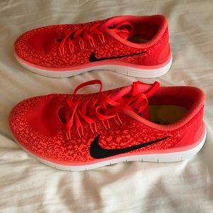 Nike Free Run Distance